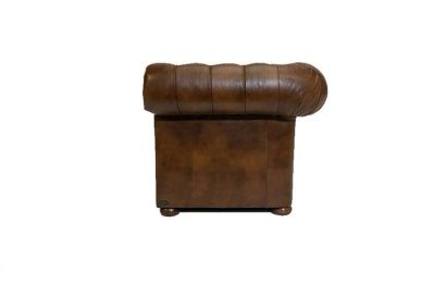 Chesterfield-Fotelja-First-Class-Leather-1-sjediste-Cloudy-Brown-Light-1 savršeno uklopljene u moderan interijer za vrhunsku udobnost i stil.